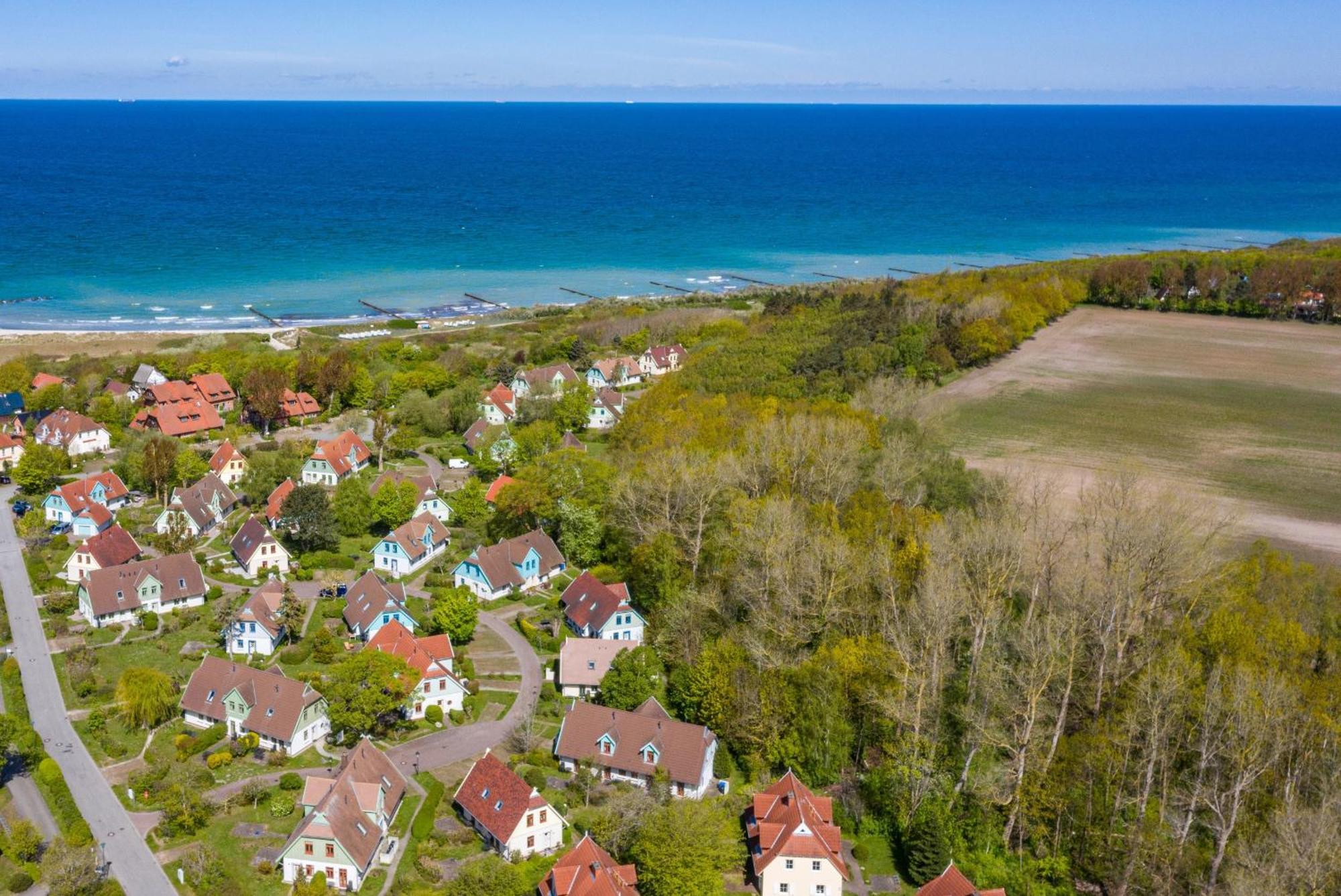Ferienhaussiedlung Strandperlen Sanddornhof 3C ヴストロ エクステリア 写真